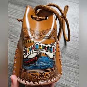 Hand Tooled Italian Leather Venezia Italy Drawstring Crossbody Purse